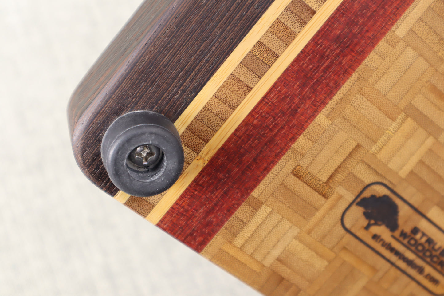 Design series cutting board, medium sized
